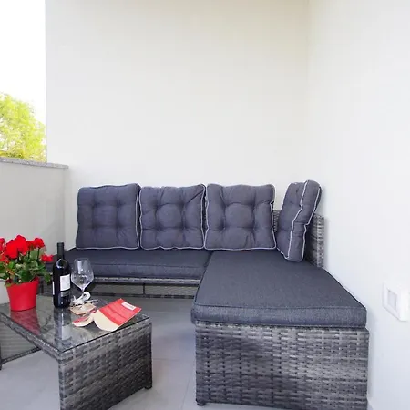 Cala Apartment