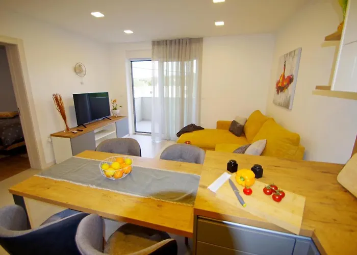 Apartament Cala Pula